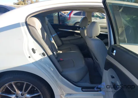 2008 Infiniti G35 Journey z USA, uszkodzony, nr VIN JNKBV61E48M208246